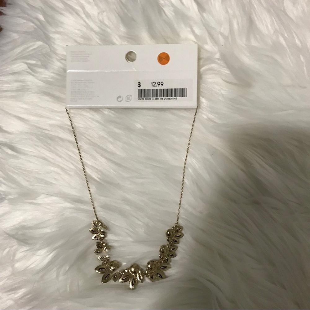 Necklace - Picture 3 of 3